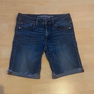 American Eagle Outfitters Dark Wash Skinny Bermuda Jean Shorts Size 6